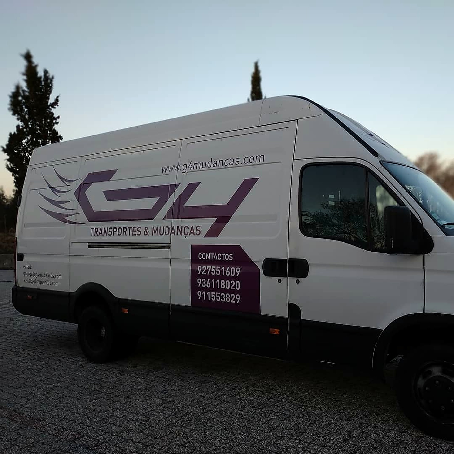 Carrinha G4 Transportes